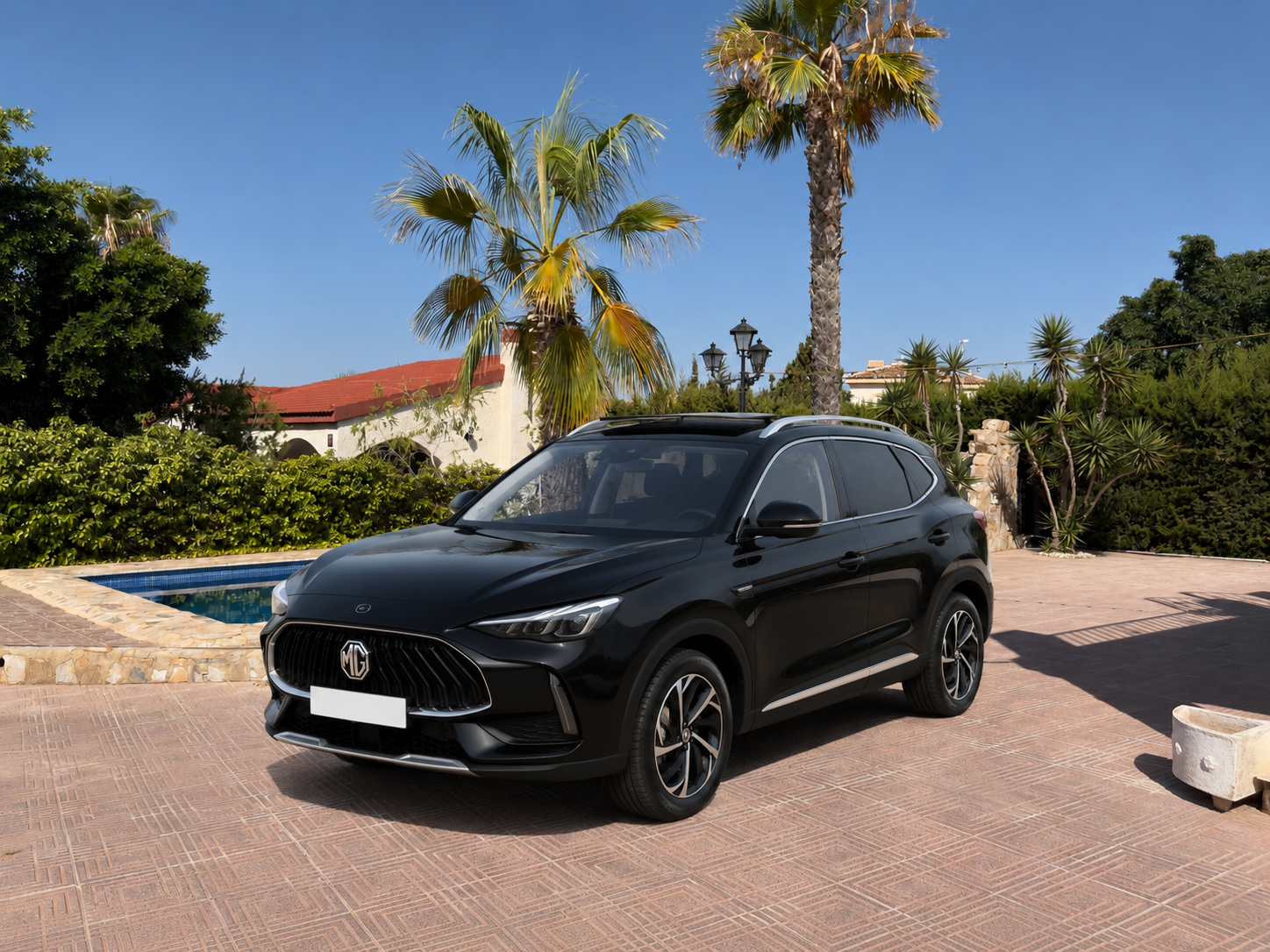 MG HS rental in Alicante